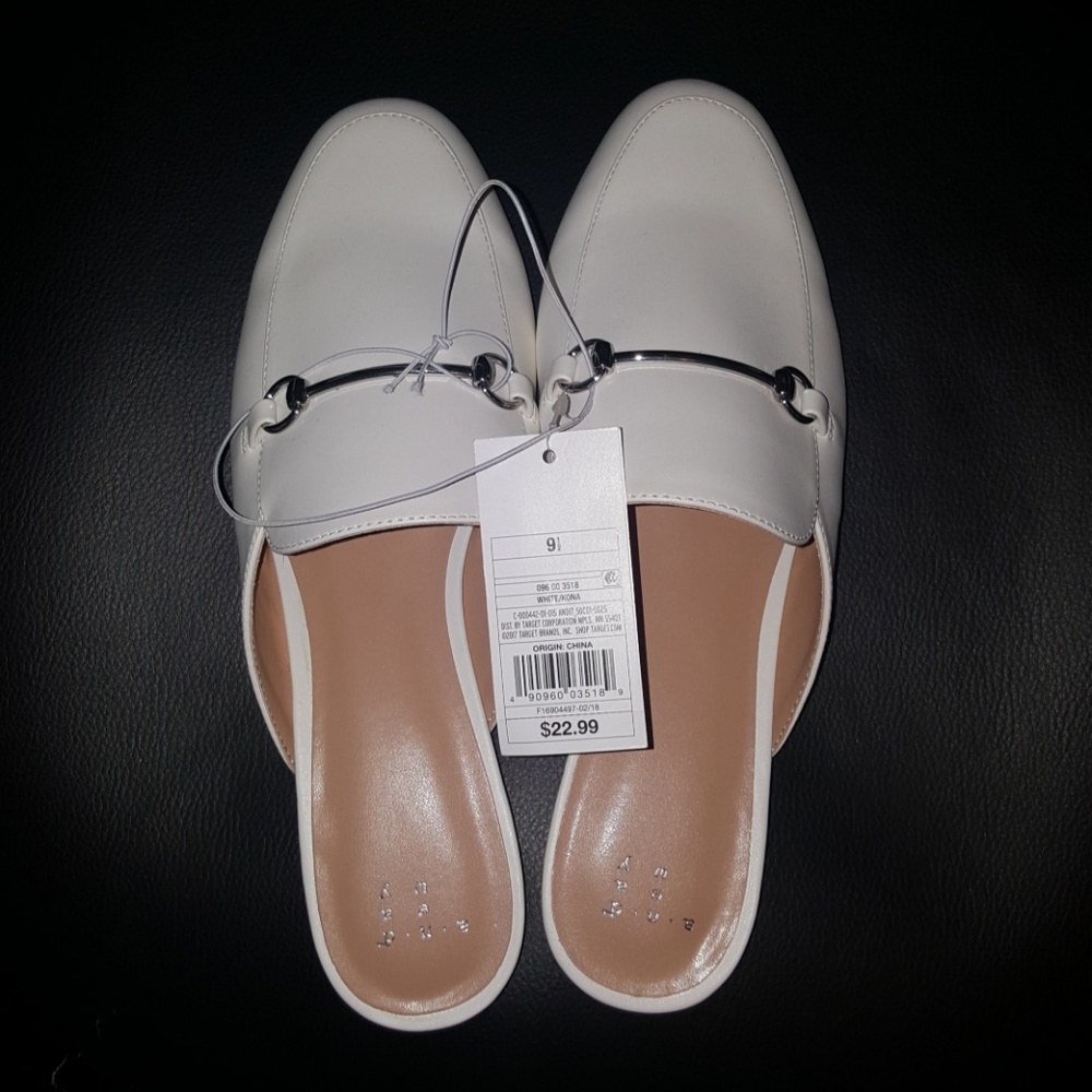 Mules/Loafers